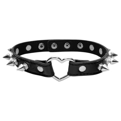 Choker preta com spikes e argola coração